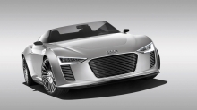 Спортивный концепт Audi e-tron Spyder